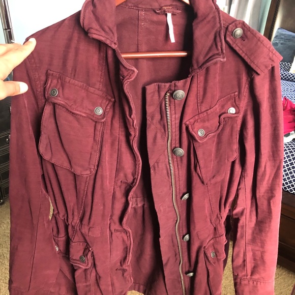 Clothes - Picture 3 of 3